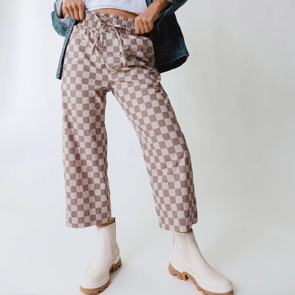 Albion Fit Audrey Crop Wide Leg Pants in Brown Checker - Picture 1 of 11